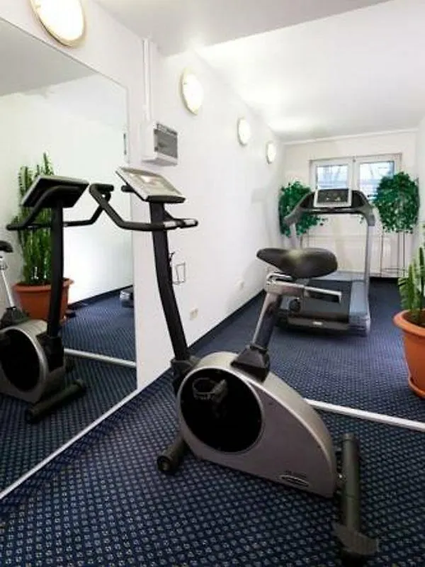 Mercure Hotel Am Entenfang Hannover 4*,